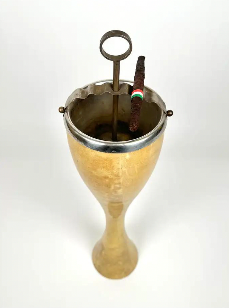 Lorry Standing Ashtray - Tan